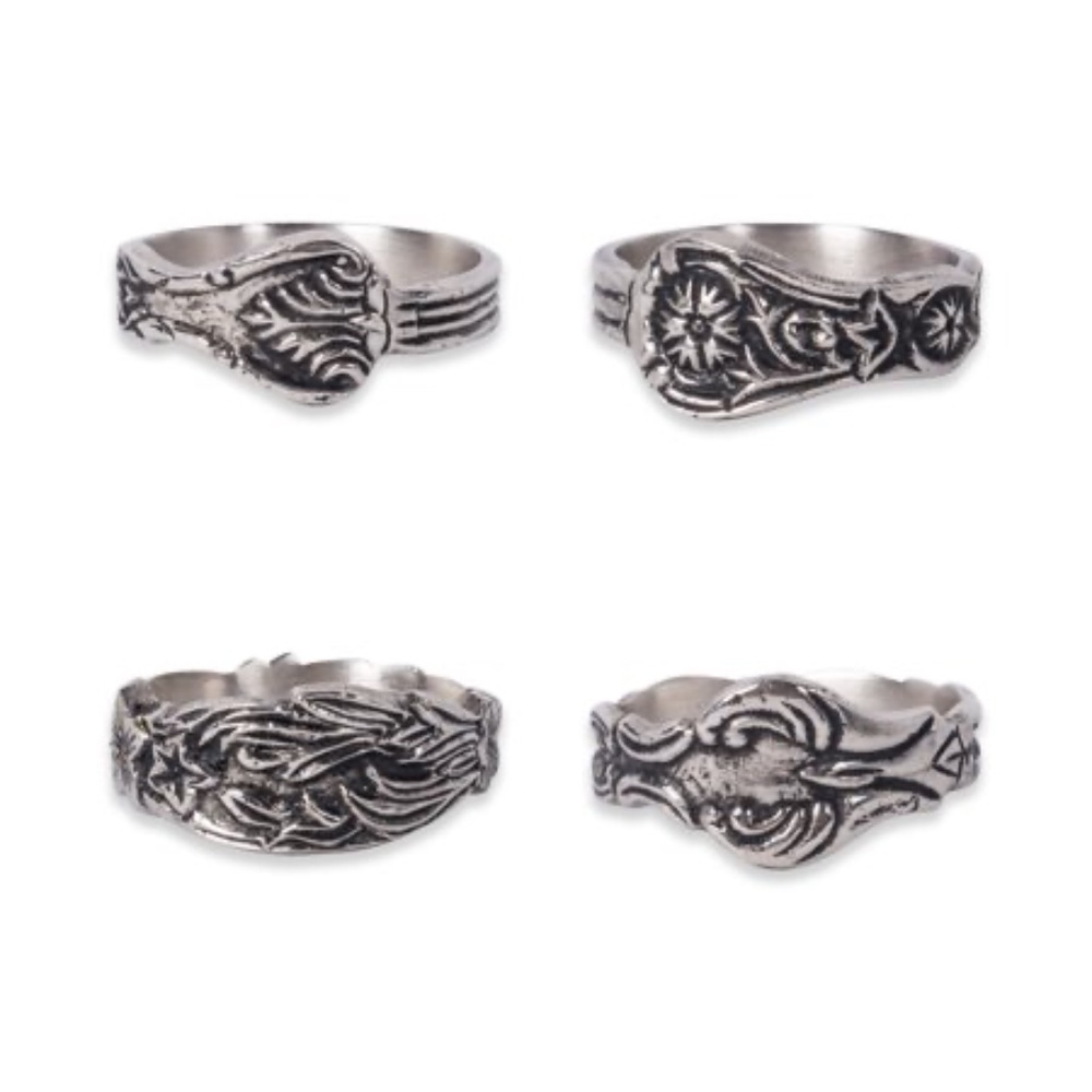 Assorted Silver Spoon Napkin Rings – Set of 4 – Vintage-Inspired NWT - Picture 1 of 2